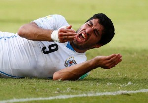 world-cup-moments-luis-suarez-bites-giorgio-chiellini