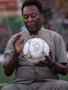 g_pele_balon_300x400