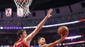 Curry-Warriors-dominan-Bulls-Chicago_MEDIMA20160120_0533_5