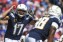 En esta foto del domingo 16 de septiembre de 2018, Philip Rivers, quarterback de los Chargers de Los Ángeles, da indicaciones durante el encuentro ante los Bills de Buffalo. (AP Rich Barnes)