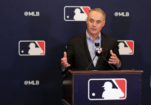 rob-manfred-8-2-2019-ap190396780714_11276198_20190218001156